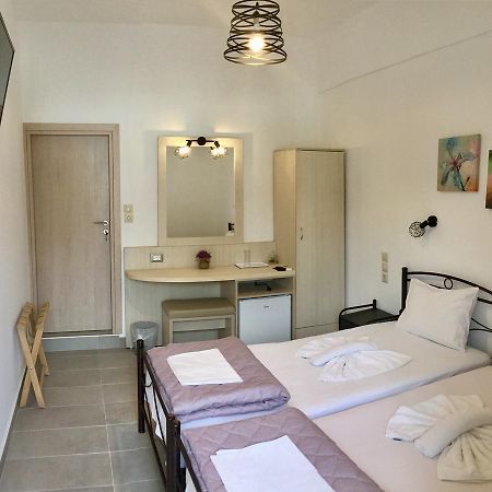Platanos Rooms Sinoikismos Kambos Екстер'єр фото