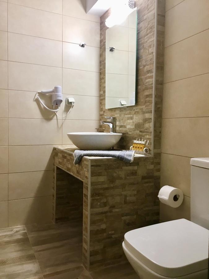 Platanos Rooms Sinoikismos Kambos Екстер'єр фото