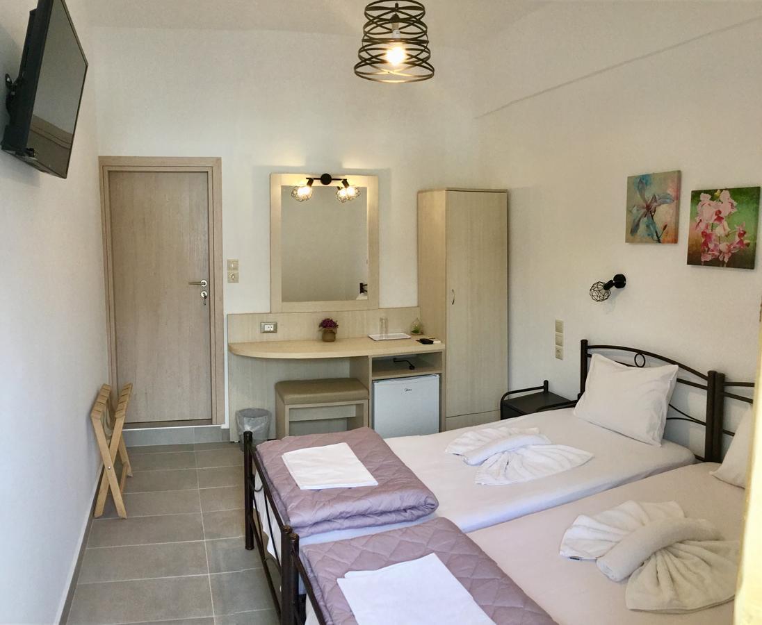 Platanos Rooms Sinoikismos Kambos Екстер'єр фото