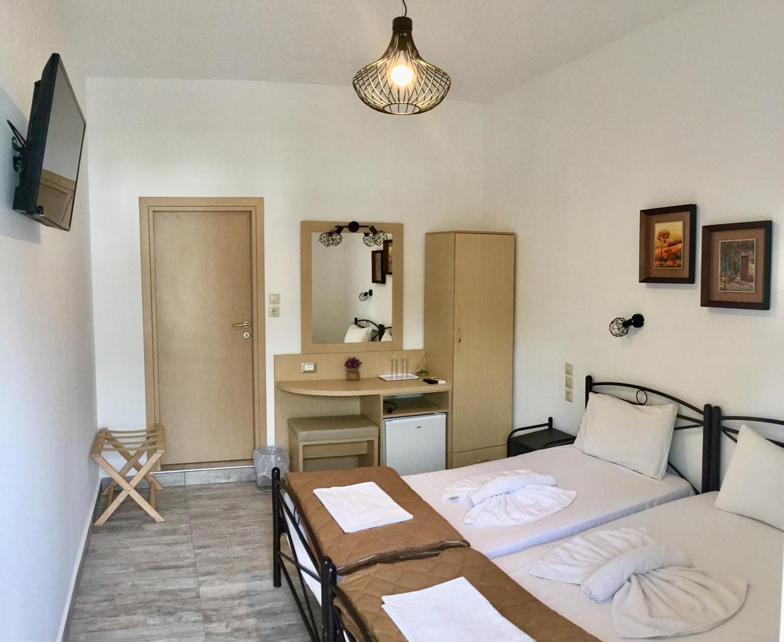 Platanos Rooms Sinoikismos Kambos Екстер'єр фото